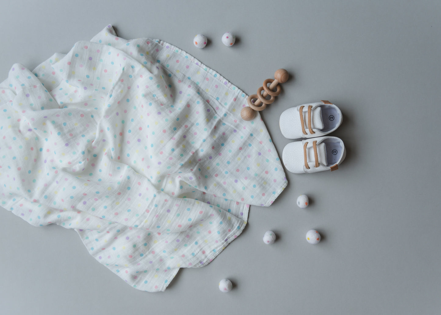 Supersoft Muslin Swaddle - Polka Dots